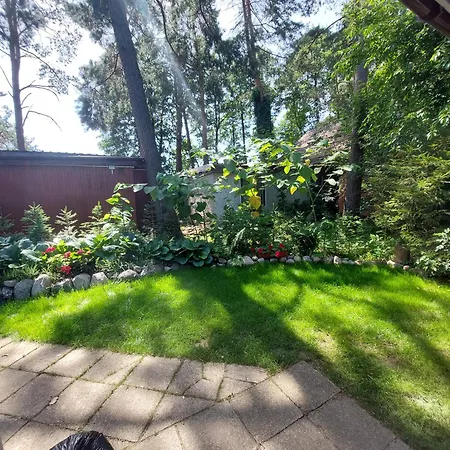 Przystan Arizona Hébergement de vacances Ostróda